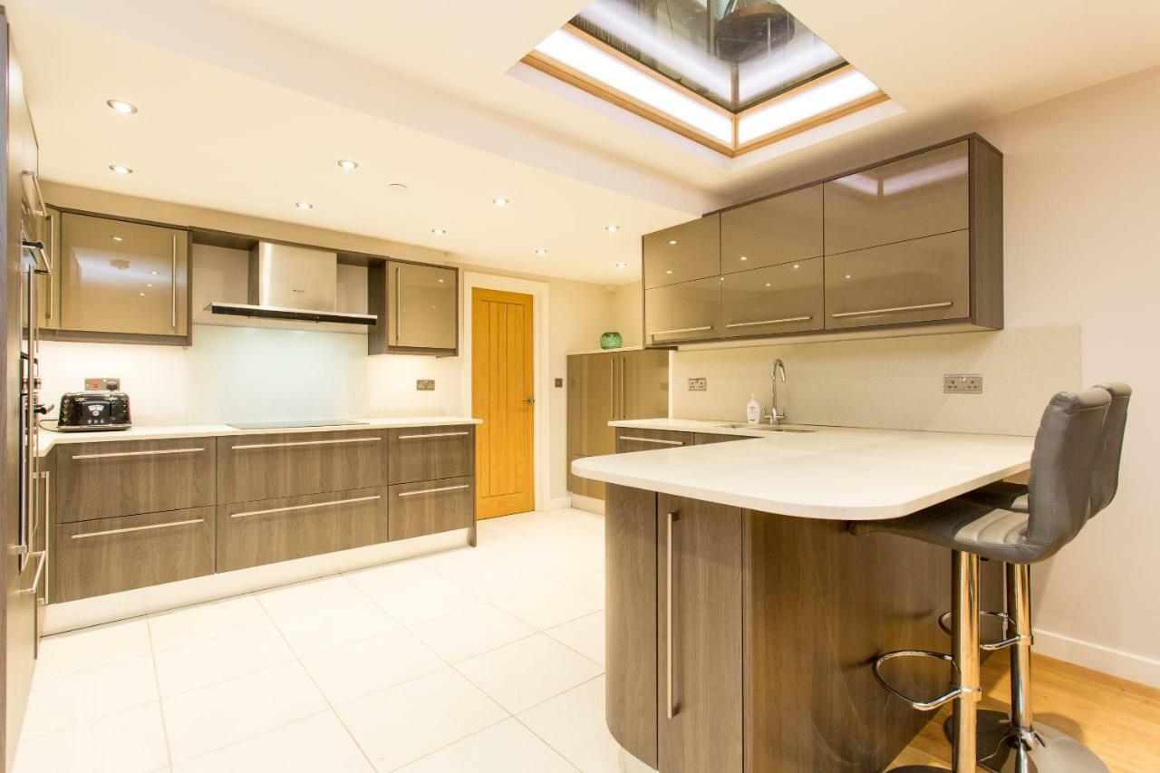 The Sweet Mews - Large 4Bdr Home London Luaran gambar