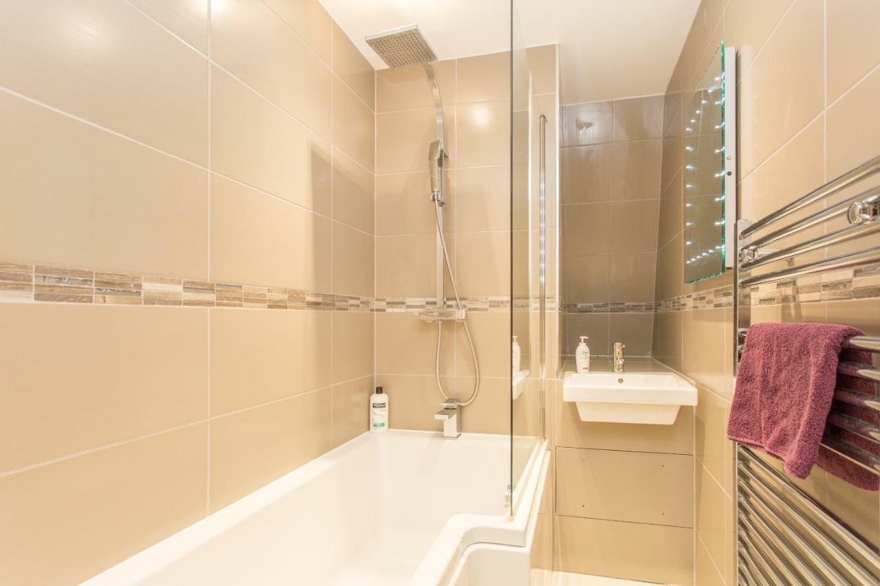 The Sweet Mews - Large 4Bdr Home London Luaran gambar